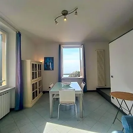 Mistral House 4* ليفانتو